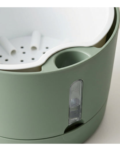 Ridg Self-Watering Plastic Planter 20 cm Sage Green - Detail view